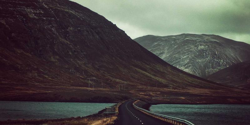 Global Trade新引擎：B2B E-commerce如何借力AI实现精准匹配与动态定价