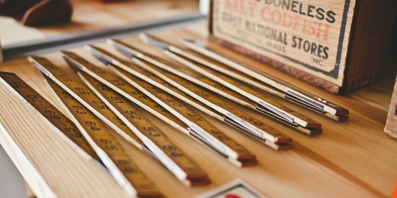 Unlocking B2B E-commerce Potential: The Synergy of Supplier Directories and Graffiti Style Branding